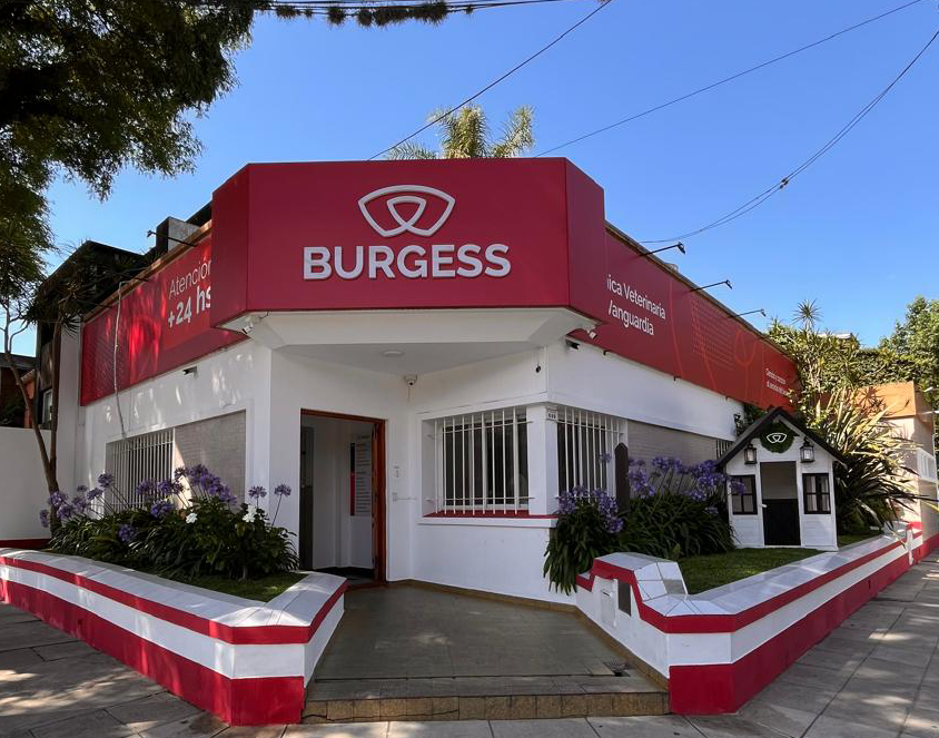 Foto secundaria de Veterinaria 24hs Burgess Olivos